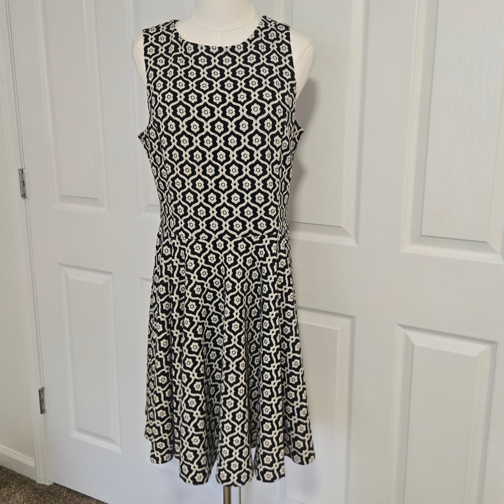 Cynthia Rowley Dress Womens Large Black Cream Floral Geometric Fit Flare Knit